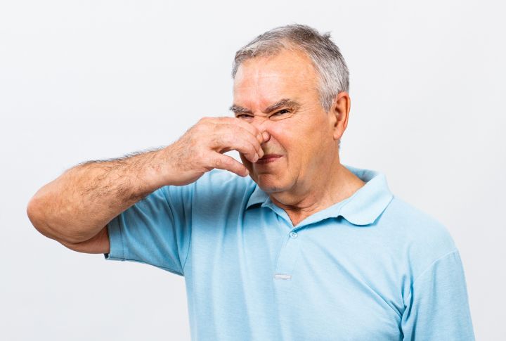 What Causes ‘Old People Smell' and How to Combat It