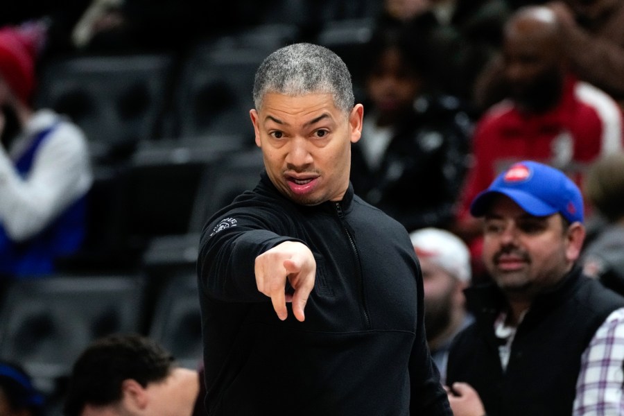 Clippers Sign Head Coach Tyronn Lue To Long-term Extension