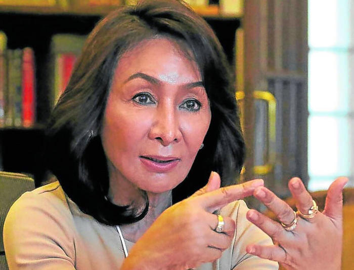 cebu governor airs support for marcos, silent on vp sara