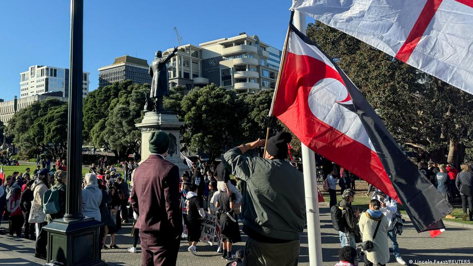 New Zealand: Thousands Protest 'anti-Maori Policies'