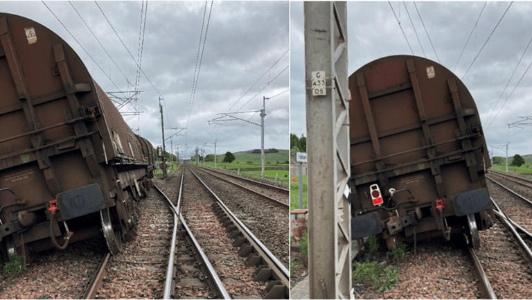 derailed-train-national-rail.jpg