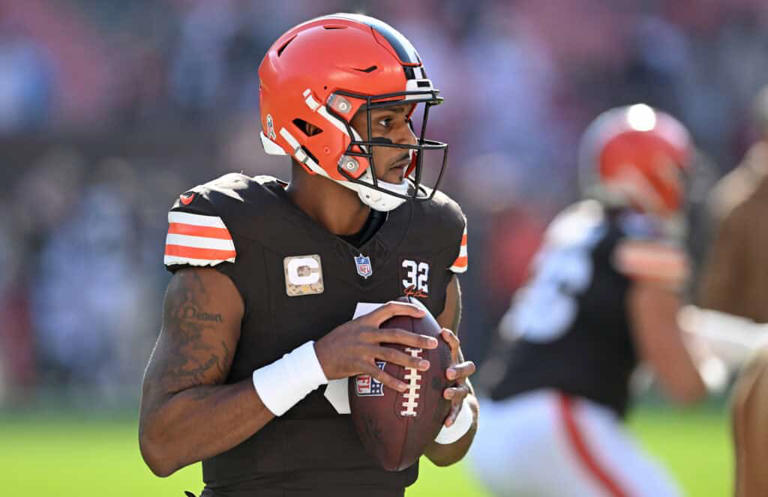 Jameis Winston Reveals What He's Seeing From Deshaun Watson