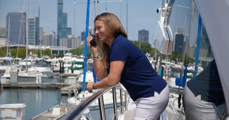 Superyacht captain Kelly Gordon's social media accounts have blossomed into a six-figure side hustle.