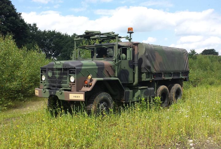 30 Military Vehicles Civilians Can Own