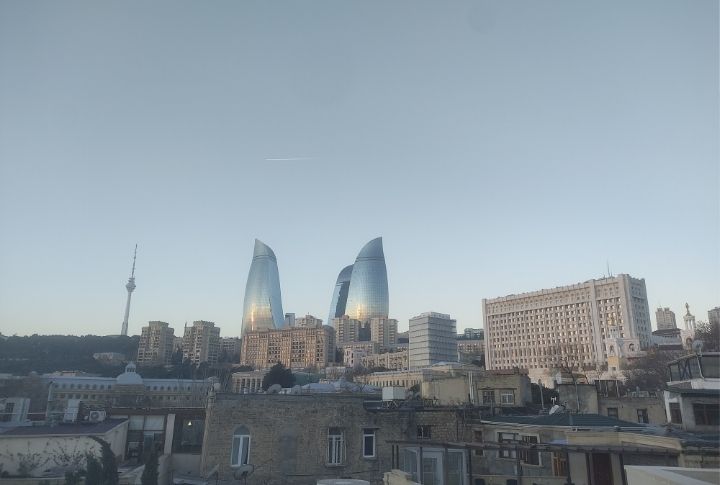 <p>Baku has many museums and theatres and hosted the European Games in 2015. With its oil industry, Baku also has a history of pollution. Oil spills and industrial emissions have significantly impacted the air and water quality. The pervasive smell of oil and the sight of polluted waters make some areas less attractive to guests.</p>