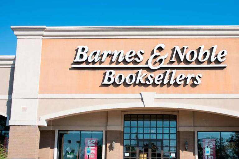 Get your kids reading at Barnes and Noble this summer