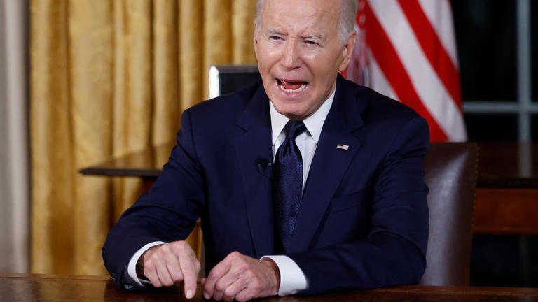 Biden urges Israel and Hamas to agree on ceasefire, hostage deal