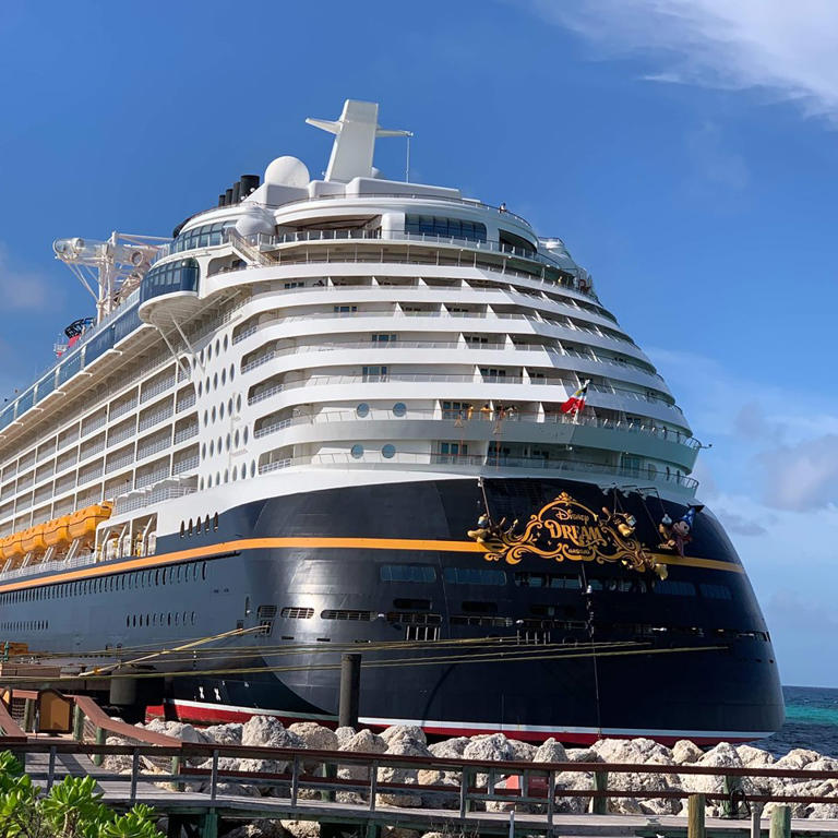 Disney Cruise Line has announced some new 2025 itineraries coming soon. They include the Caribbean, the Bahamas, Baja California and the Mexican Riviera, the Pacific Coast, Hawai’i, and the South Pacific. General booking will begin on November 6. Castaway Club members will be allowed to book earlier. Let’s take a look! Caribbean “Surrender to swaying […]