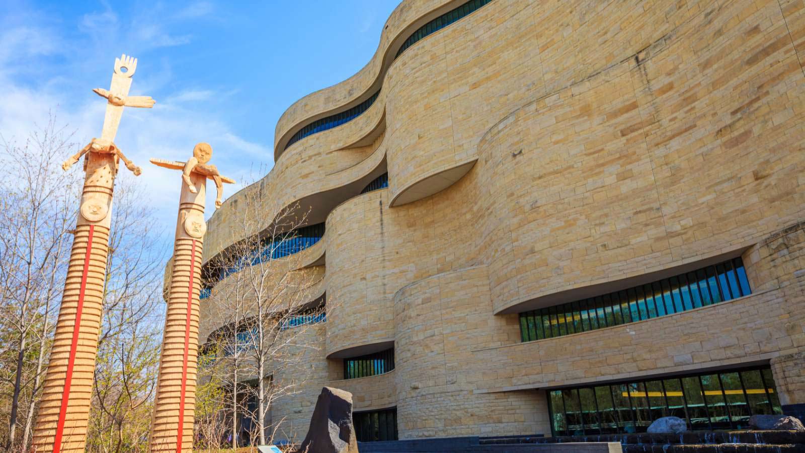 <p>Located in Washington D.C., the National Museum of the American Indian is a newer museum that was only opened in 1989. It houses permanent and temporary exhibits that showcase the diverse heritage and history of the North and South American Indians. This museum is the largest of its kind in the world and is worth visiting.</p>