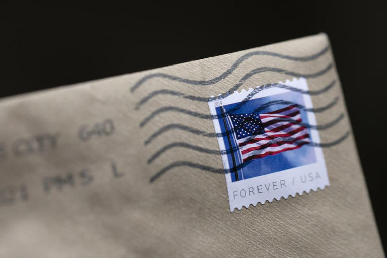 US Postal Service increases stamp price to 73 cents