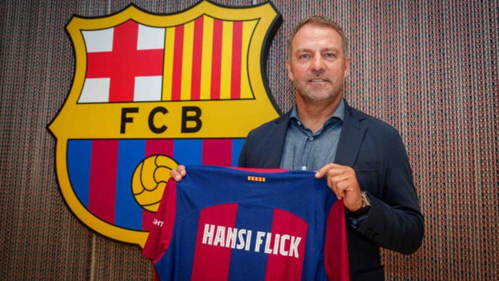 hansi flick sieht ihn als unterschiedsspieler: einen stürmer will der neue trainer wohl unbedingt beim fc barcelona