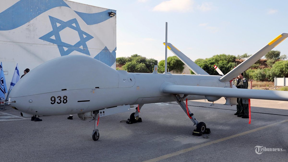 Hizbullah Tembak Jatuh Drone Hermes 900 Israel Di Deir Kifa,Markas ...