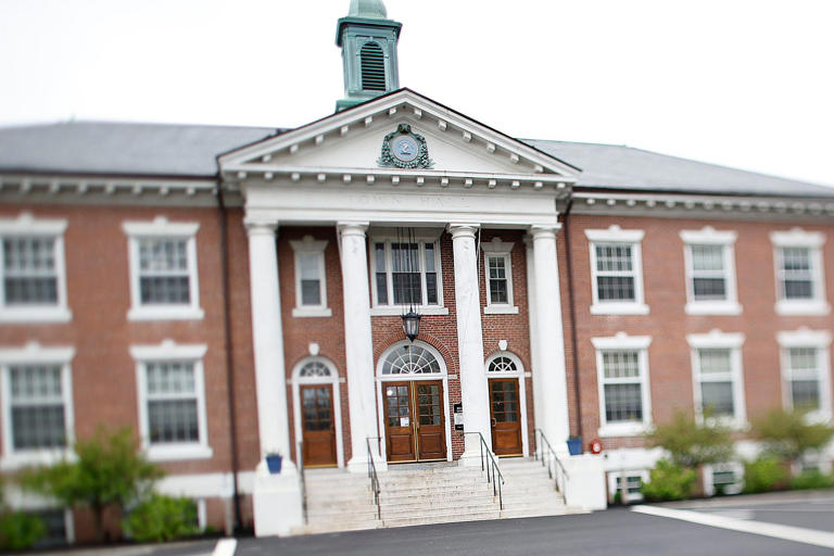Phew. New Braintree budget balanced, still foresees challenges. 'But we ...