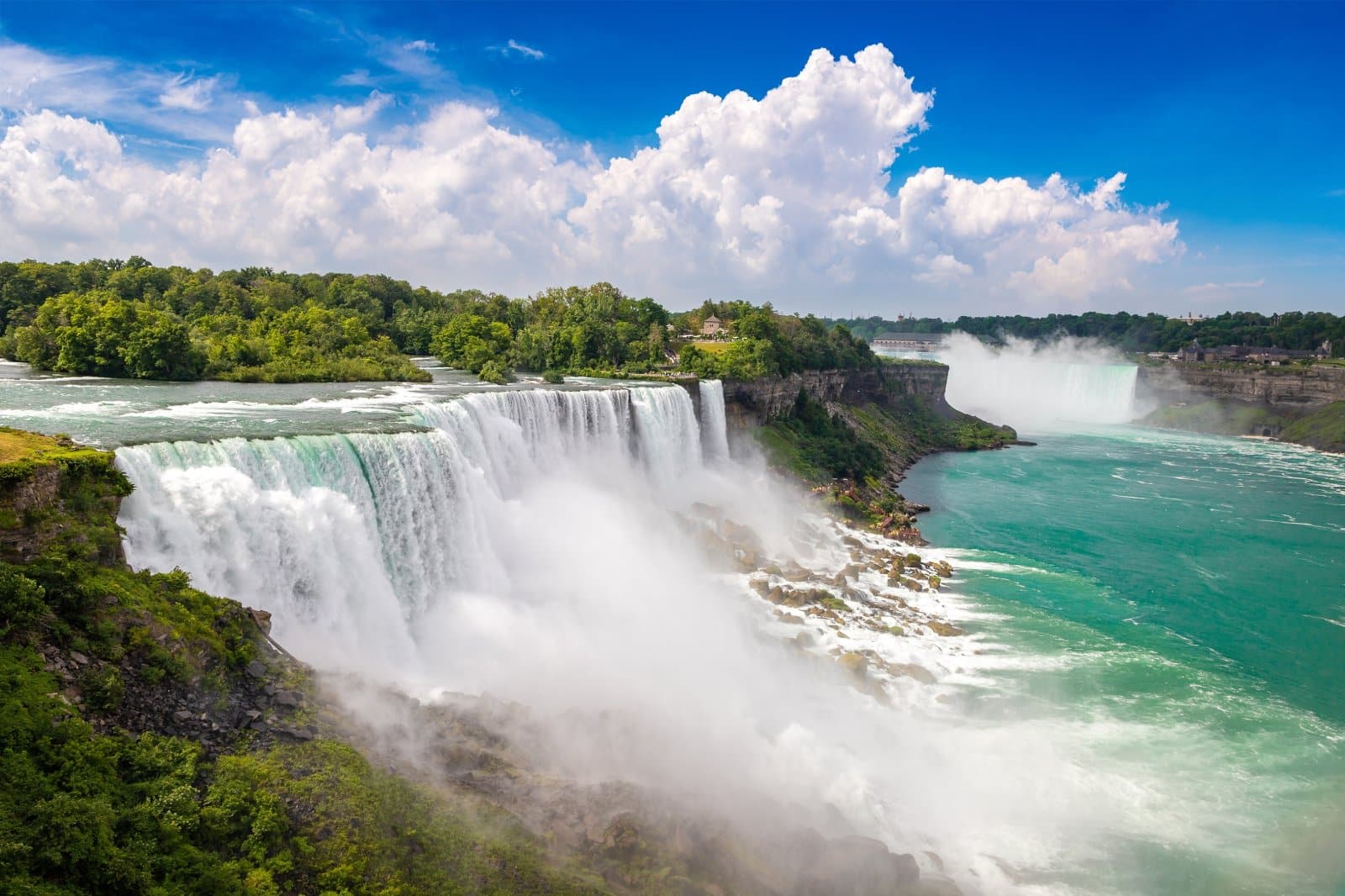 Image Credit: Shutterstock / Sergii Figurnyi <p><span>Witness the awe-inspiring power of Niagara Falls. Don’t miss the boat tour that gets you up close and wet. Parking can be pricey and scarce.</span></p>