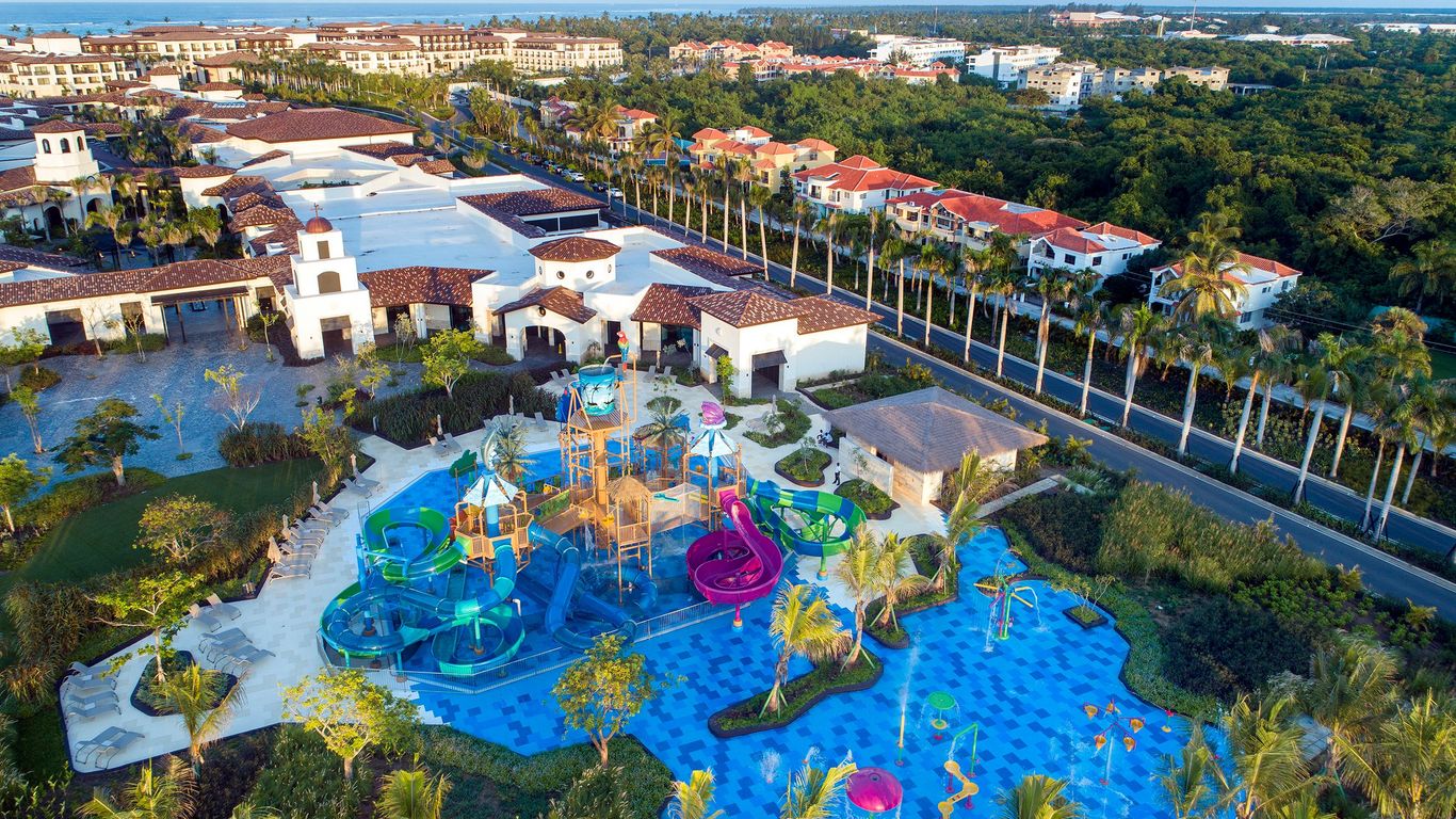 All-Inclusive Resorts With Incredible Water Parks