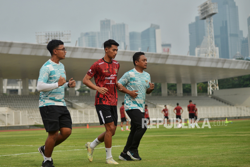 Shin Tae-yong Ungkap Alasan Bawa Malik Risaldi Dan Dimas Drajat Ke ...