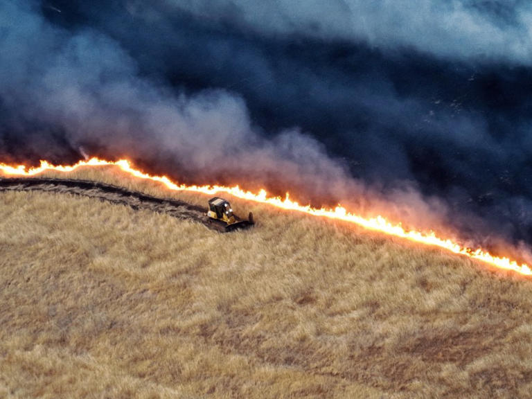 Corral Fire reaches 75% containment, 14,000+ acres burned