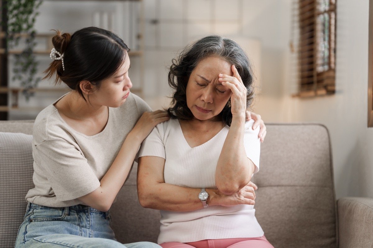 9 Signs You Have A Toxic Mother, According To Therapists