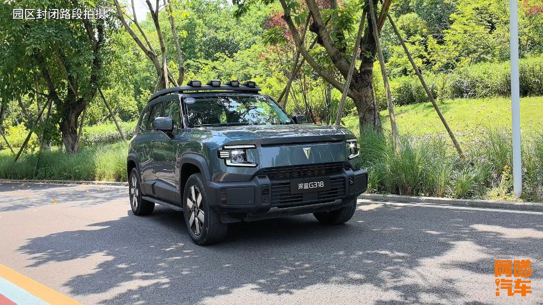 深蓝G318亏电油耗实测，5米多的四驱方盒子SUV，这油耗怎么样？