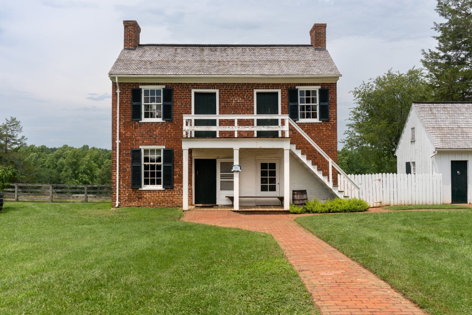 <p class="wp-caption-text">Image Credit: Shutterstock / EWY Media</p>  <p>Explore where General Lee surrendered to General Grant in 1865, effectively ending the Civil War and beginning the process of national reconciliation.</p>