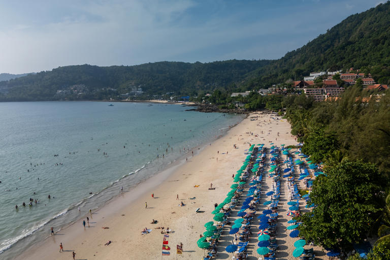 Thailand holidays: Foreign Office issues new travel warning as UK holidaymakers at risk of 'being held in detention' and 'banned from re-entering'