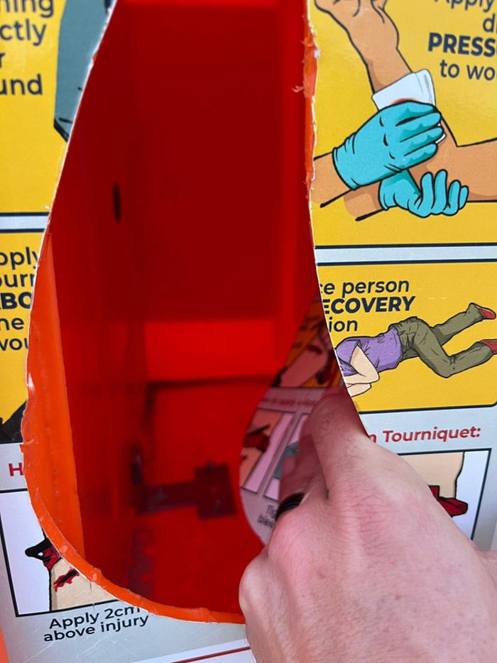 shark bite kits vandalised, first-aid equipment stolen in jeffreys bay