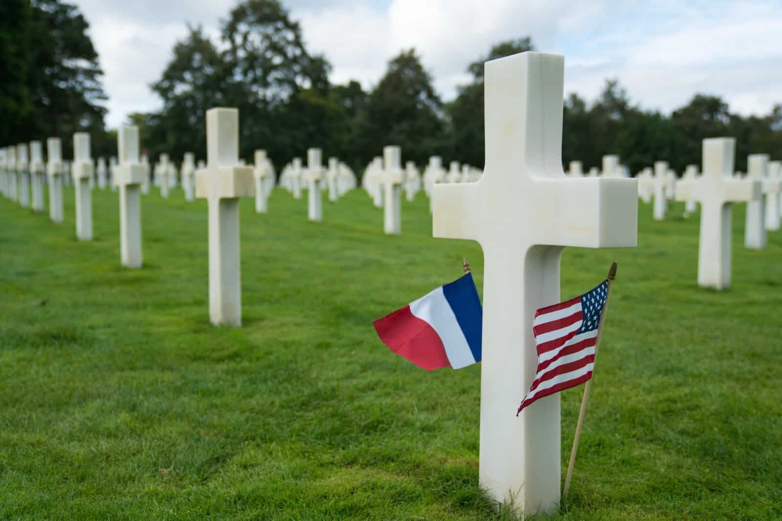 <p class="wp-caption-text">Image Credit: Shutterstock / makasana photo</p>  <p>While not on American soil, this cemetery honors the American troops who died in Europe during D-Day and subsequent operations—a poignant reminder of the global scale of WWII.</p>