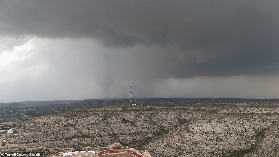 Tornado Rips Through Texas Town, Border Patrol Agent Thrown 200 Feet