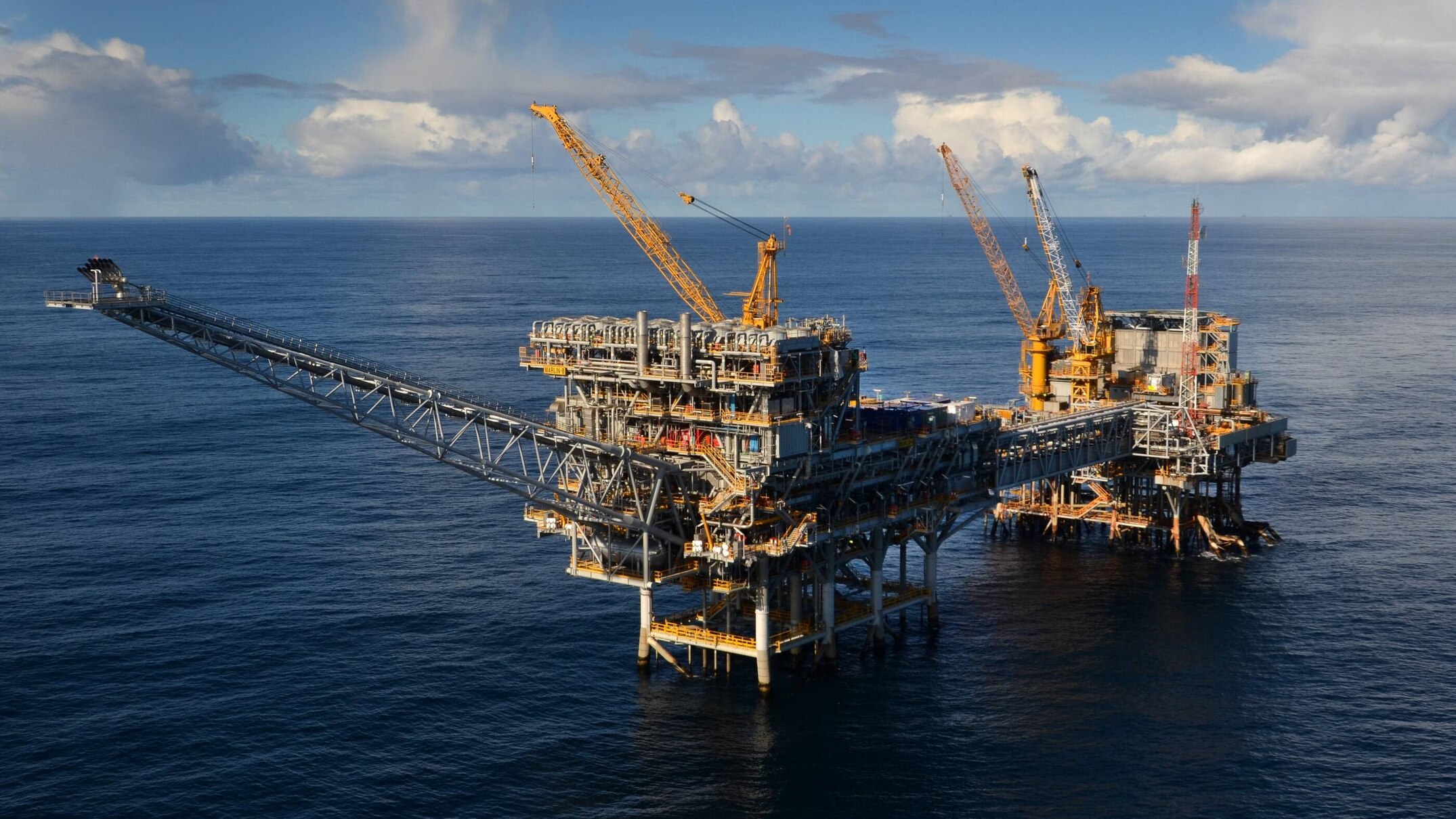 Esso Is Removing Half Of Gippsland's Offshore Oil And Gas Rigs, But ...