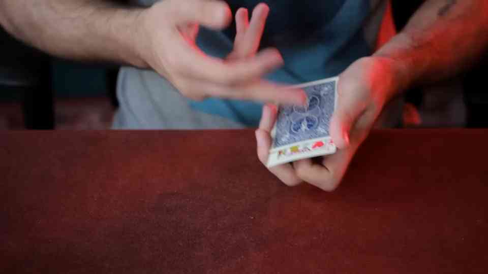 9 VISUAL Card Tricks Anyone Can Do _ Revealed