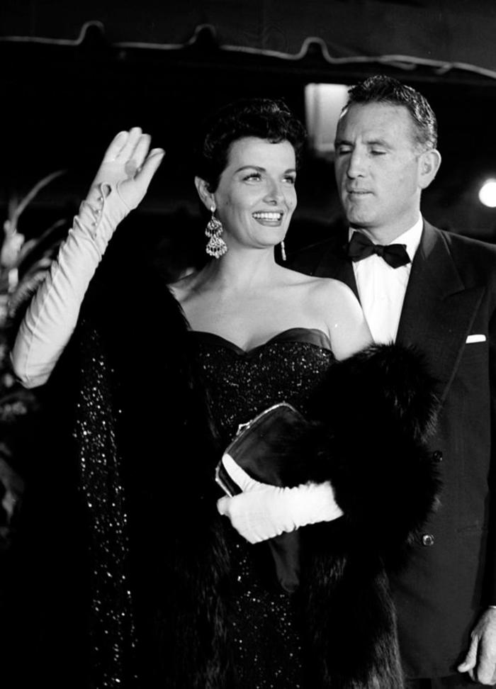amazon, 32 beautiful red carpet dresses that ooze old hollywood glamour