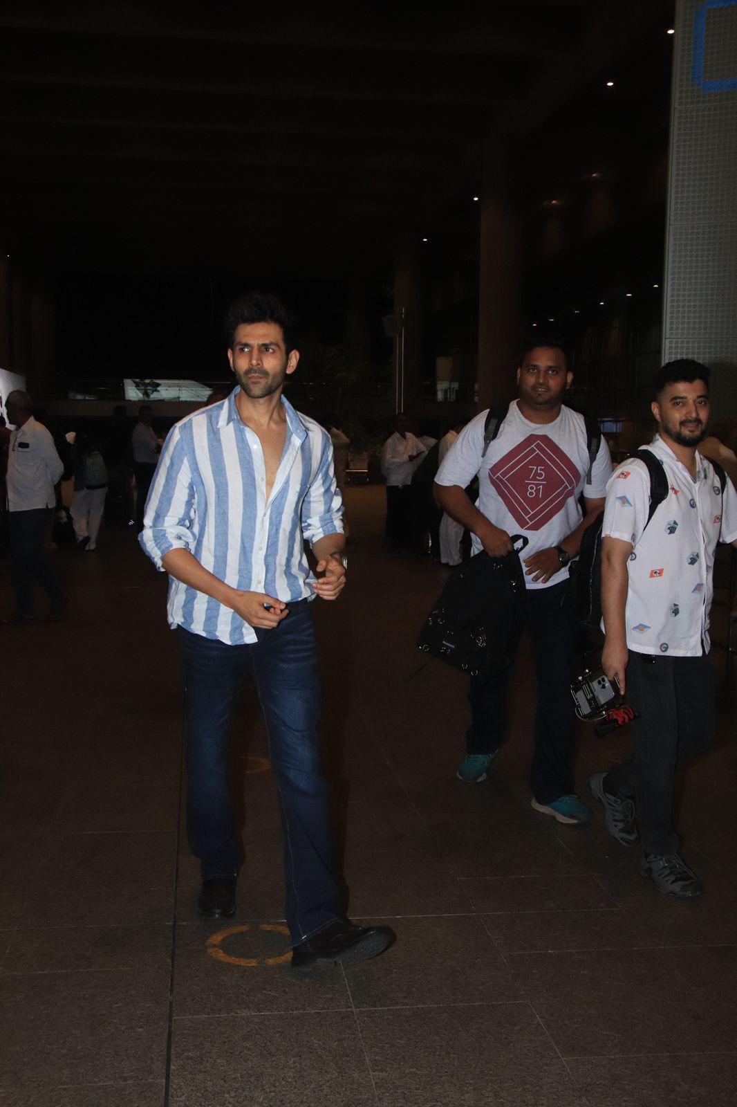 Spotted In The City Kartik Aaryan Malaika Arora Diljit Dosanjh And Others