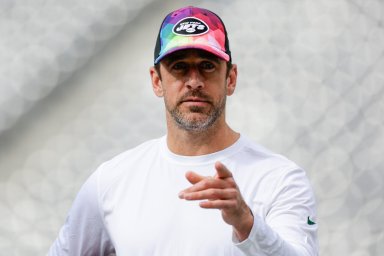 Aaron Rodgers, Haason Reddick Miss Jets’ Mandatory Minicamp