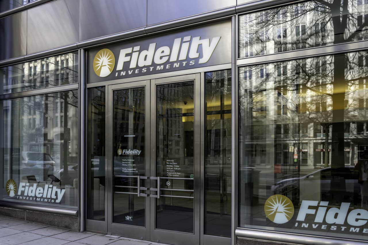 Fidelity Adds Alternative Investments to Model Portfolios for Advisors Fidelity Adds Alternative Investments to Model Portfolios for Advisors