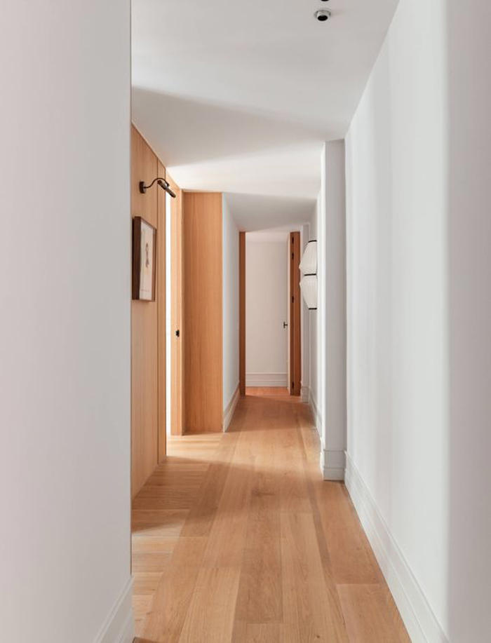 un piso de 177 metros, tres habitaciones, en madera y verde vital, las claves del último proyecto de pils ferrer en madrid