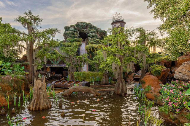 what disney world's new tiana's bayou adventure ride gets right about new orleans, from a nola native