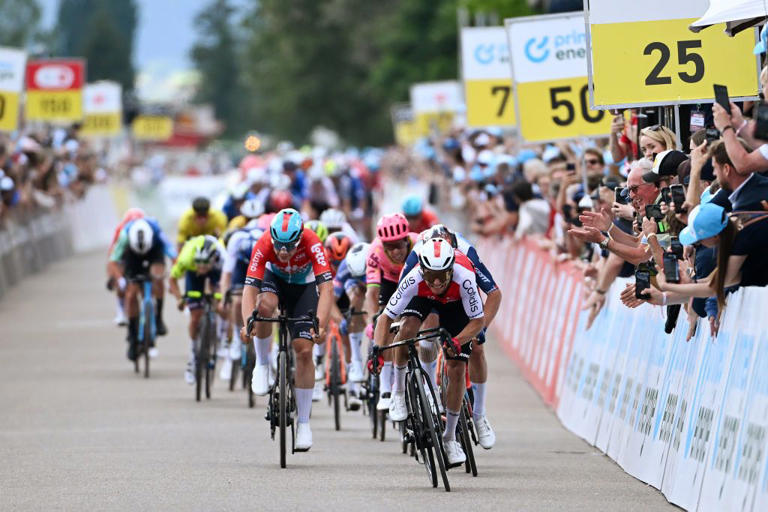  Tour de France to be proving ground for changes to UCI 3km rule, time gap calculations 