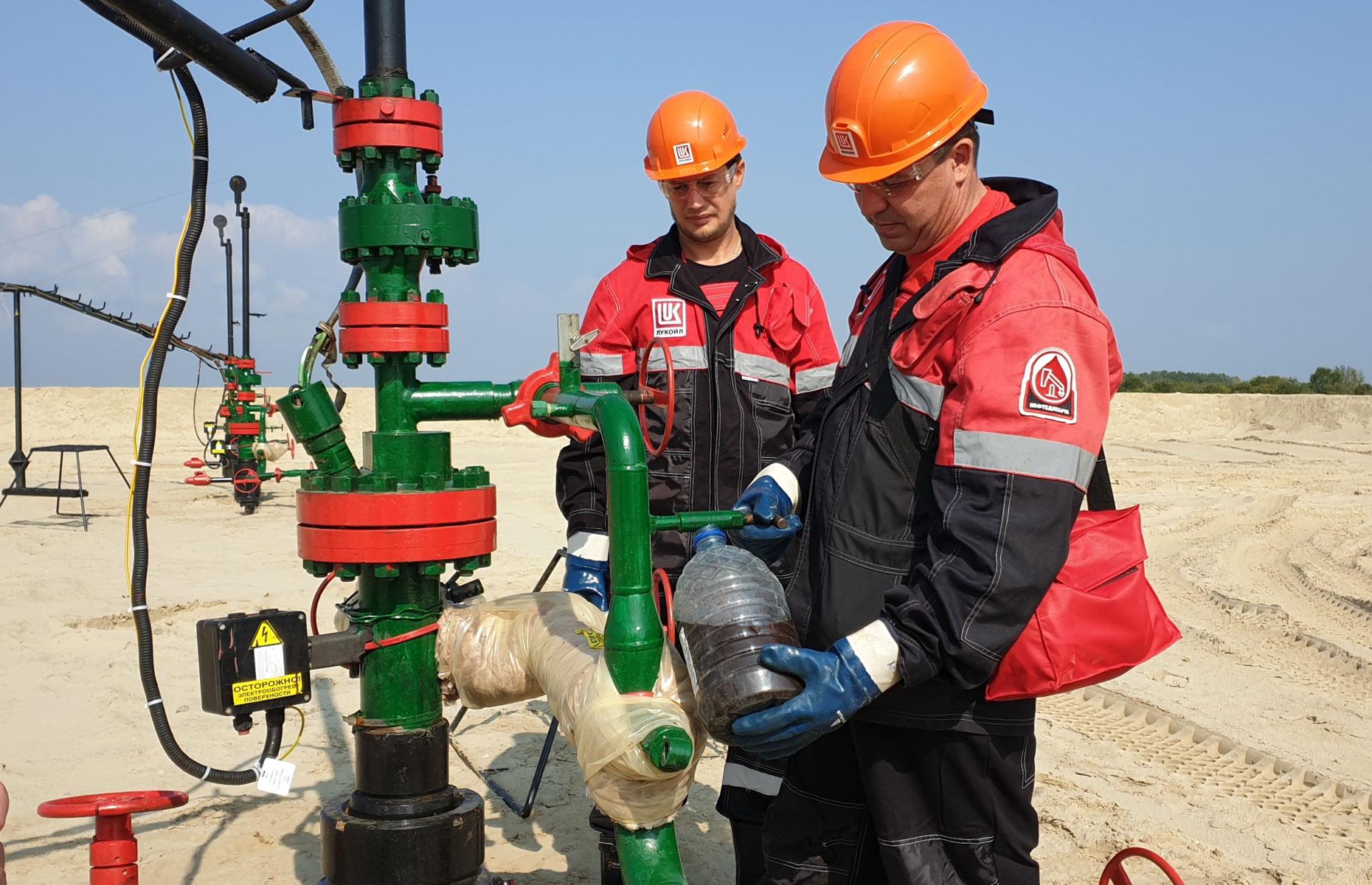 7 Stores That Carry Lands’ End Products at a Great Price