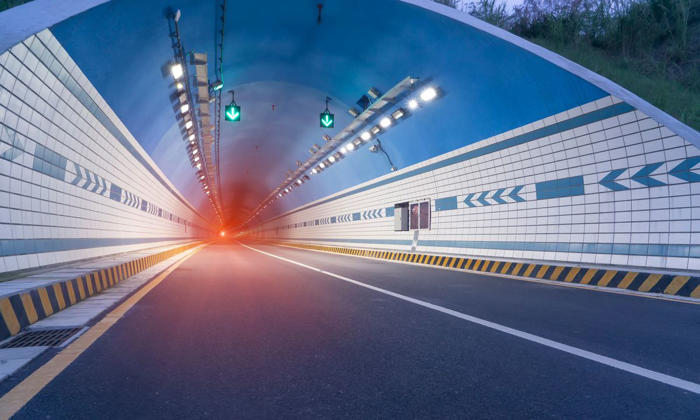 vídeo: ¿sabes lo que es el efecto túnel al volante? te lo explicamos para que sepas cómo evitarlo