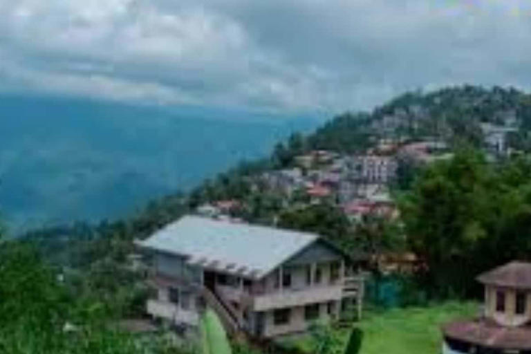 Gokule village is just 2 km from Kalimpong town.