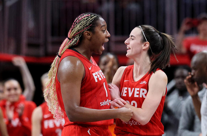 aliyah boston stopped caitlin clark from criticizing herself in a supportive fever postgame moment