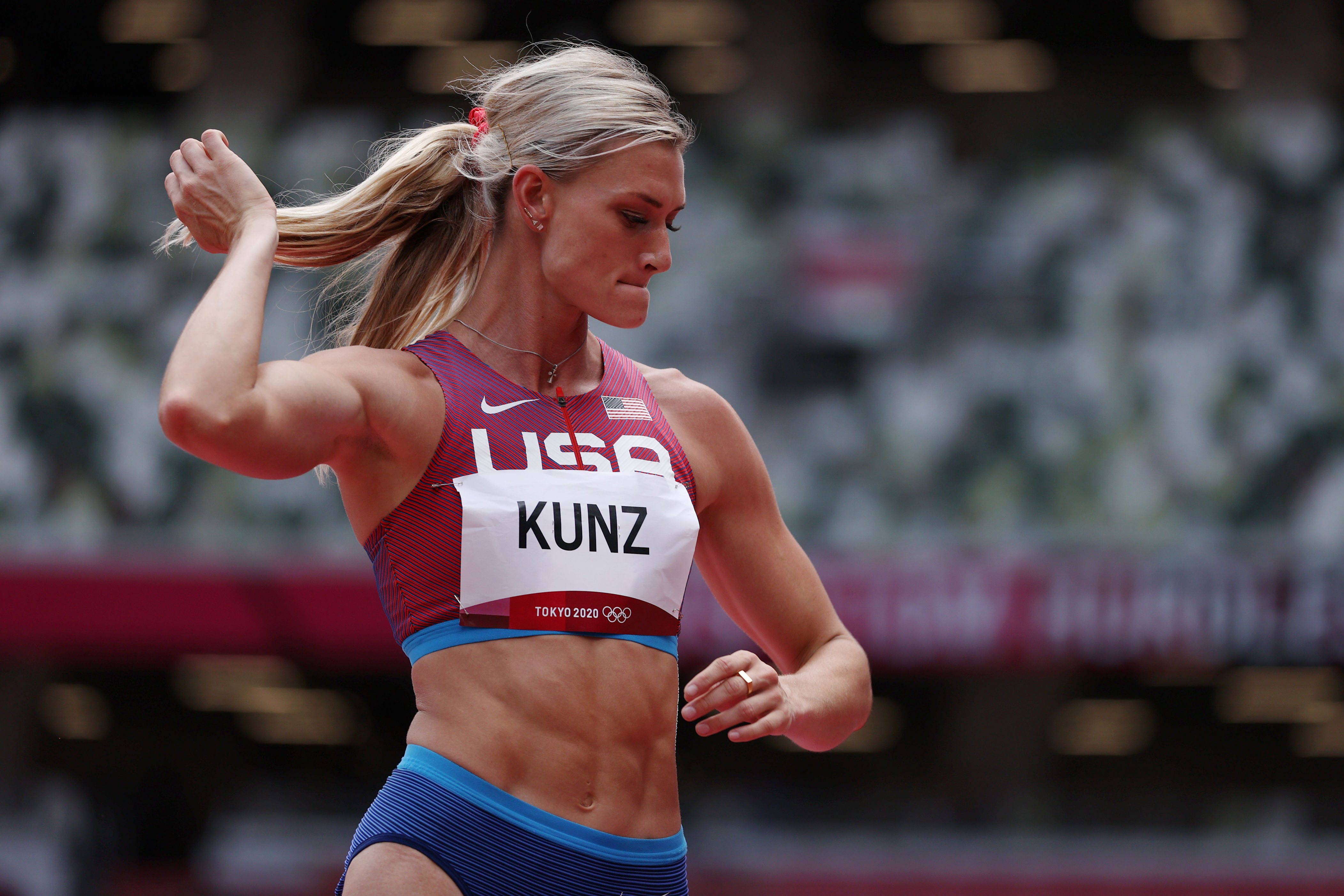 Olympic track and field star Annie Kunz in images