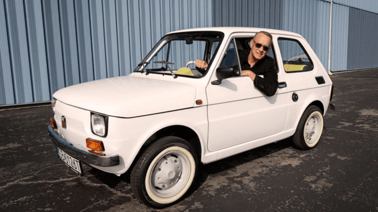 Tom Hanks with his fiat 126