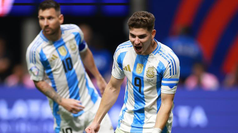 argentina vs. canada final score, result: lionel messi's side ease to opening victory thanks to alvarez and martinez