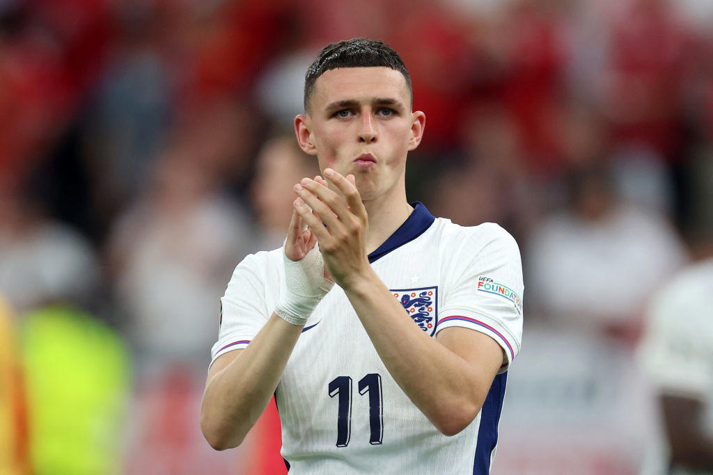 jude bellingham and phil foden england positions must change, says rio ferdinand