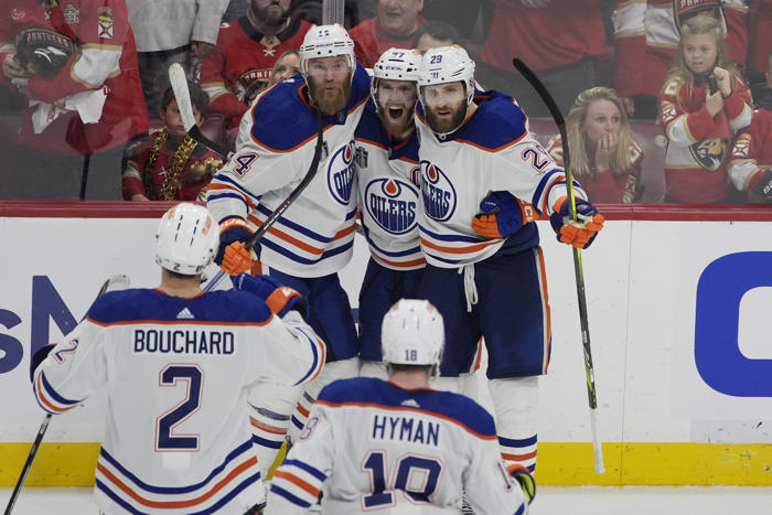 mcdavid magic has kept the stanley cup final going. game 6 is the oilers captain's next trick