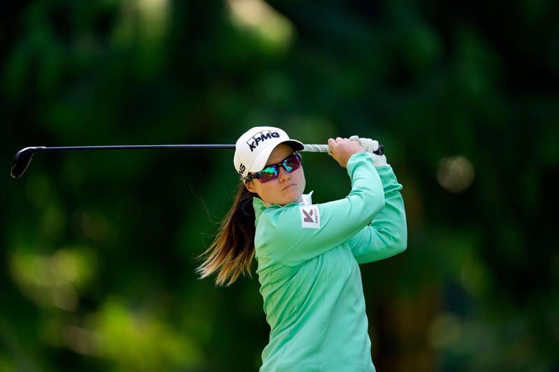 maguire one off lead at women's pga, power starts strong in travelers championship