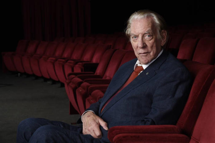 actor donald sutherland, of 'm.a.s.h.' and 'hunger games,' dies at 88