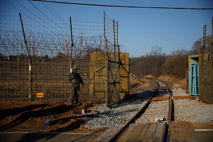 soldados norcoreanos cruzan la línea divisoria con el sur por tercera vez en junio