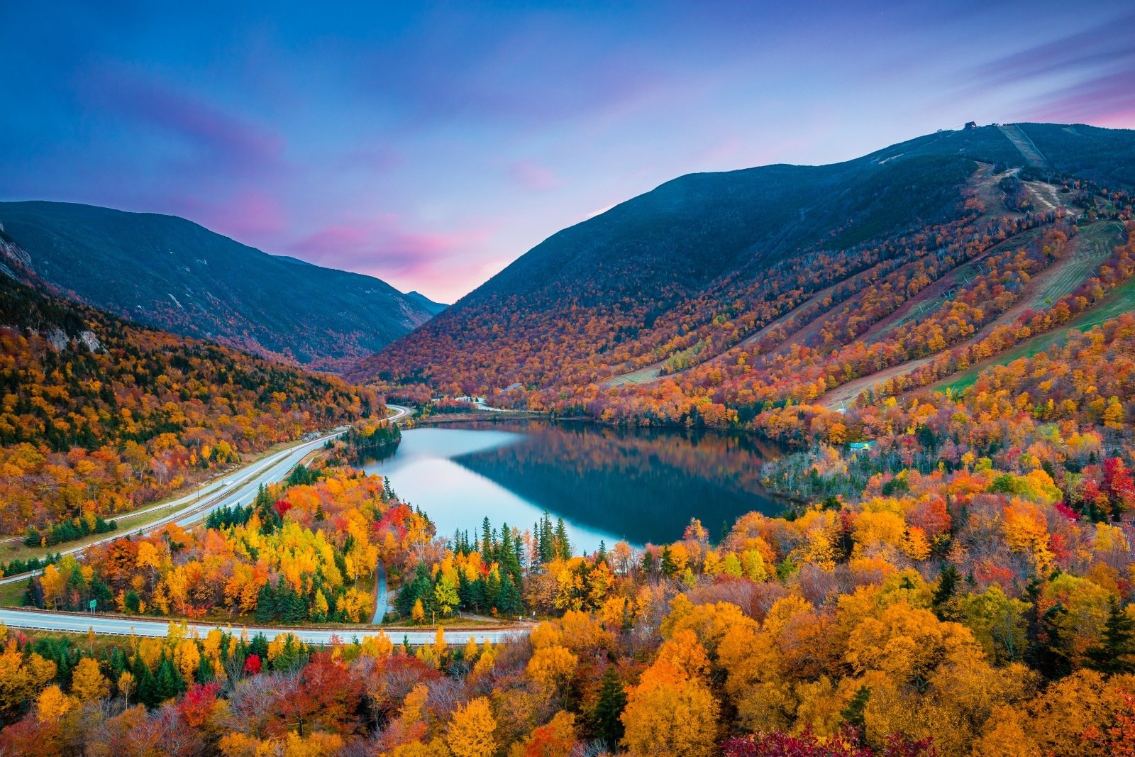 <p class="wp-caption-text">Image Credit: Shutterstock / Winston Tan</p>  <p>Experience the natural beauty of the White Mountains, with opportunities for hiking, sightseeing, and quaint town visits.</p>